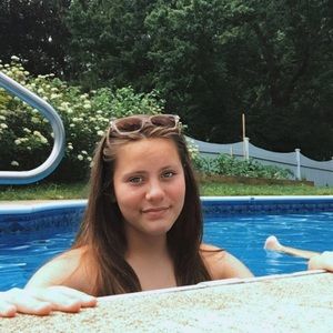 Meet your Posher, Annika